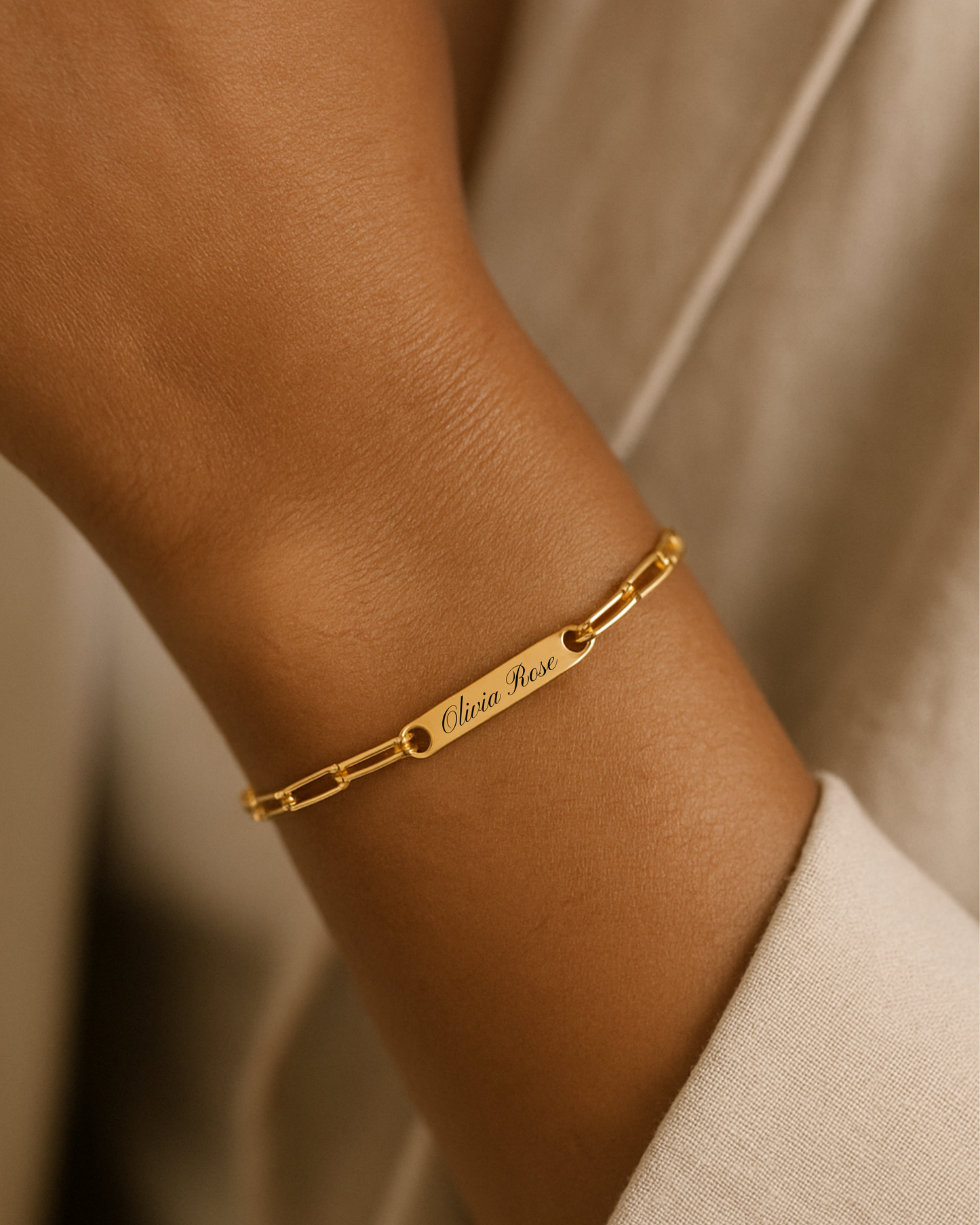Engraved 1 Bar Bracelet - Paperclip