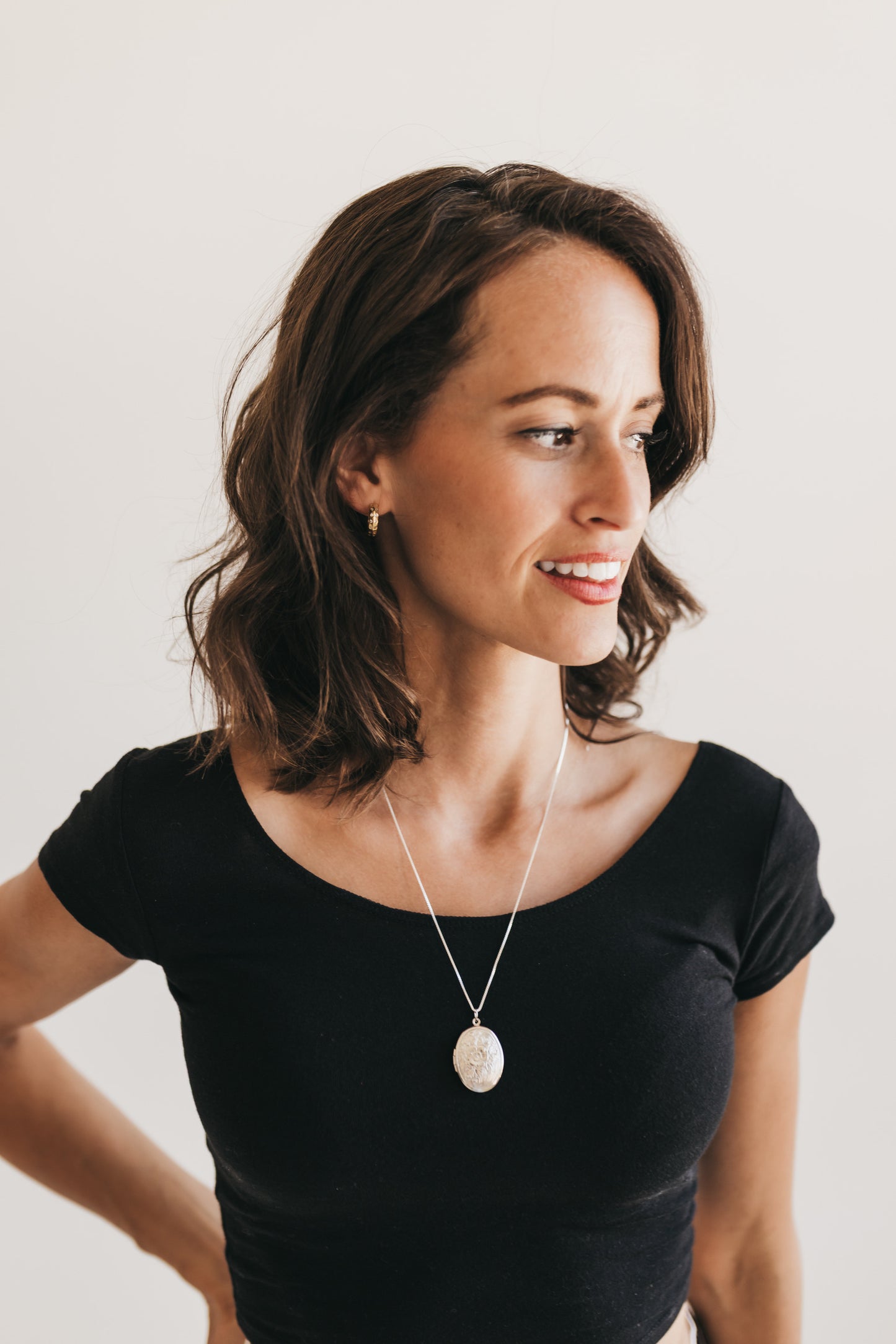 Engraved Secret Garden Oval Locket ( Silver)