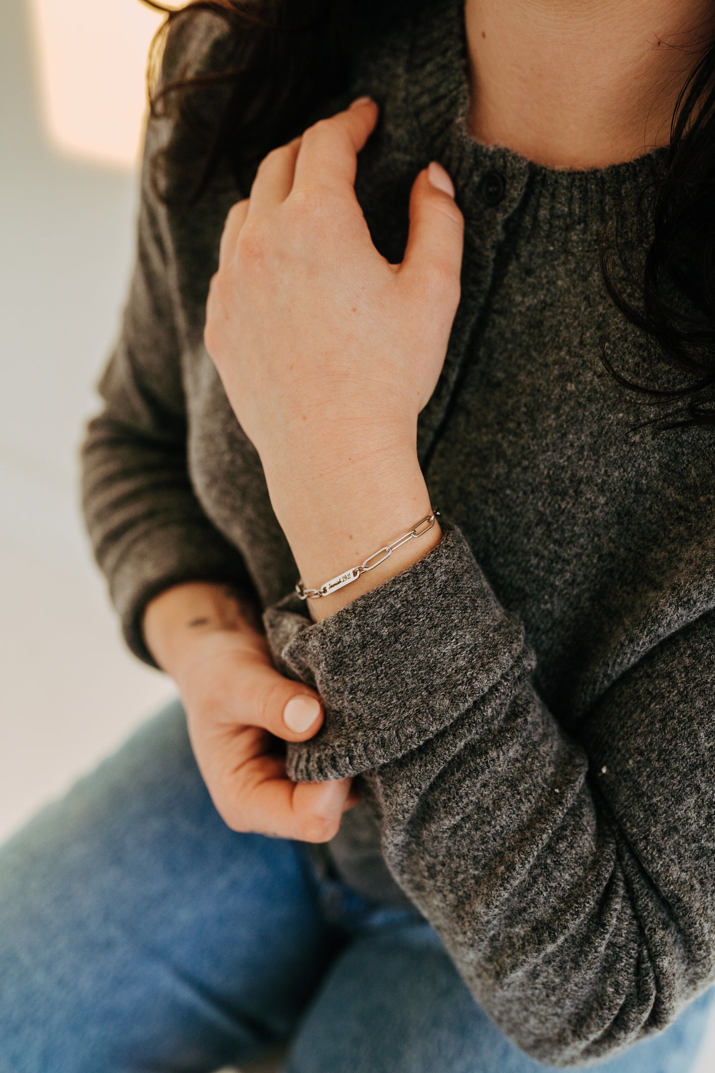 Engraved 1 Bar Bracelet - Silver Paperclip