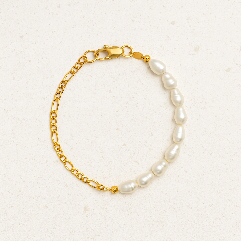 Figaro + Pearl Bracelet