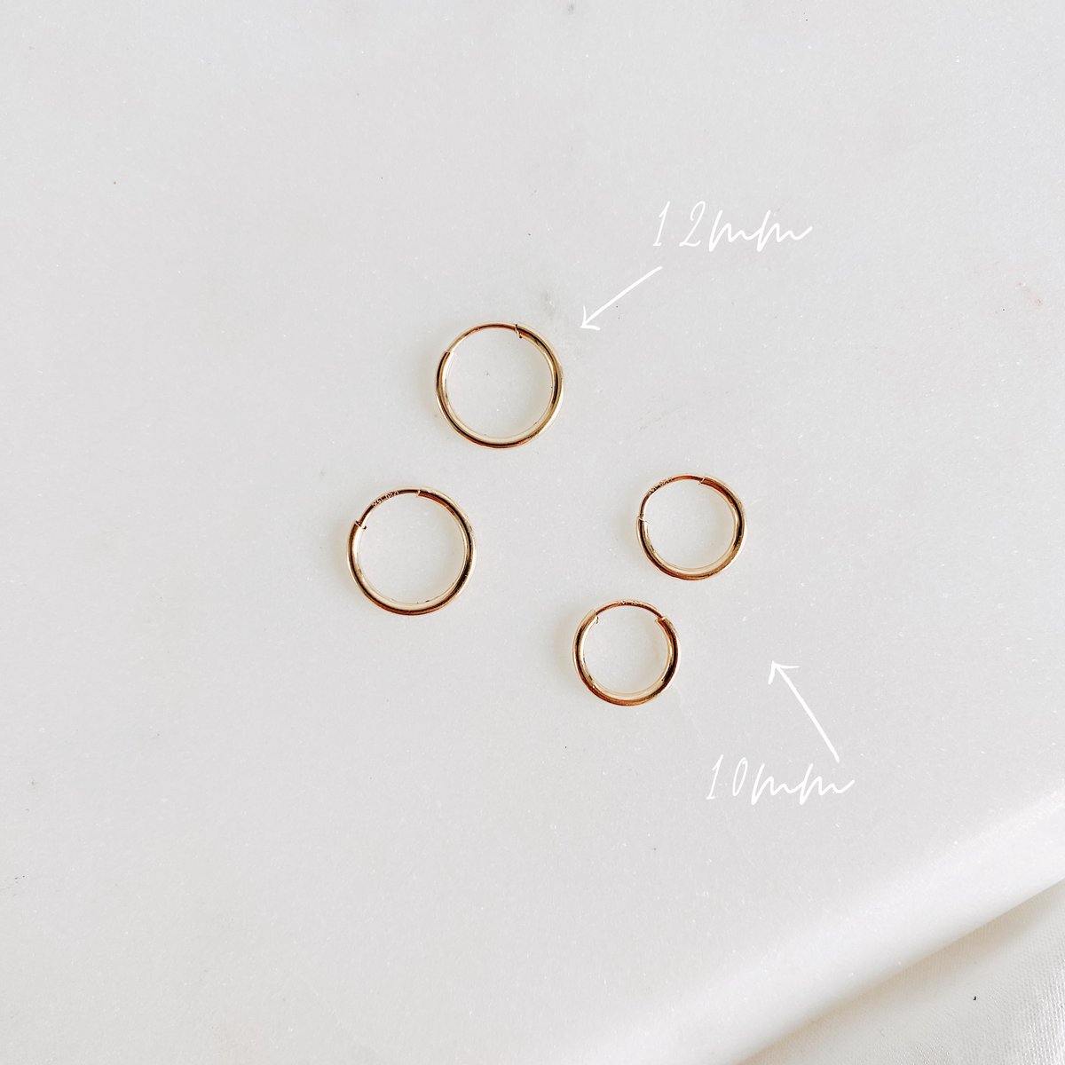 Daisy Hoop Earrings | Removable Daisy Charm Gold Hoops