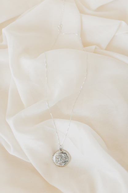 Wildflower Locket (Silver)