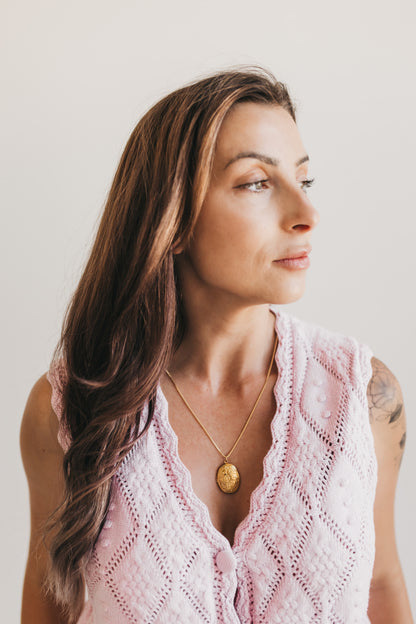 Secret Garden Oval Locket (Gold)