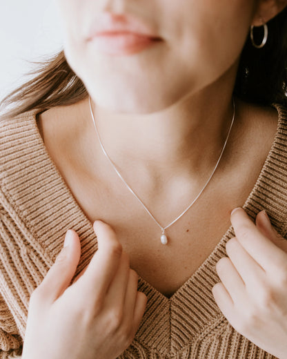 Classic sterling silver pearl drop necklace with genuine freshwater pearl for everyday wear.