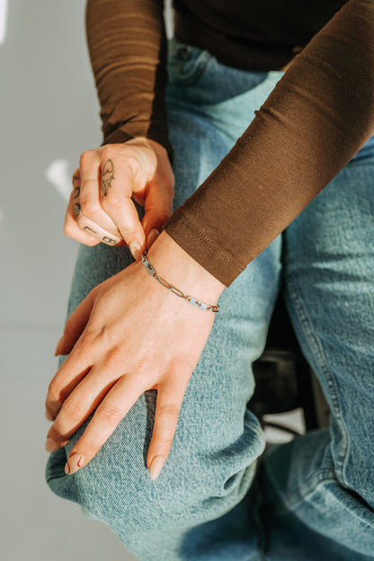 Engraved 2 Bar Bracelet - Silver Paperclip