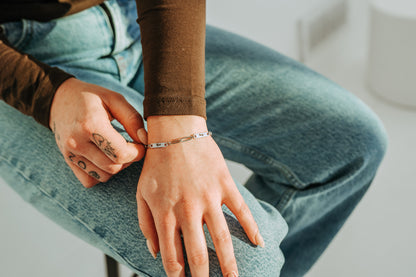 Engraved 2 Bar Bracelet - Silver Paperclip