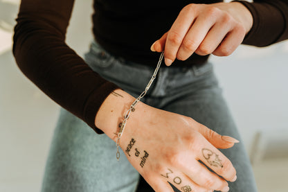 Engraved 3 Bar Bracelet - Silver Paperclip