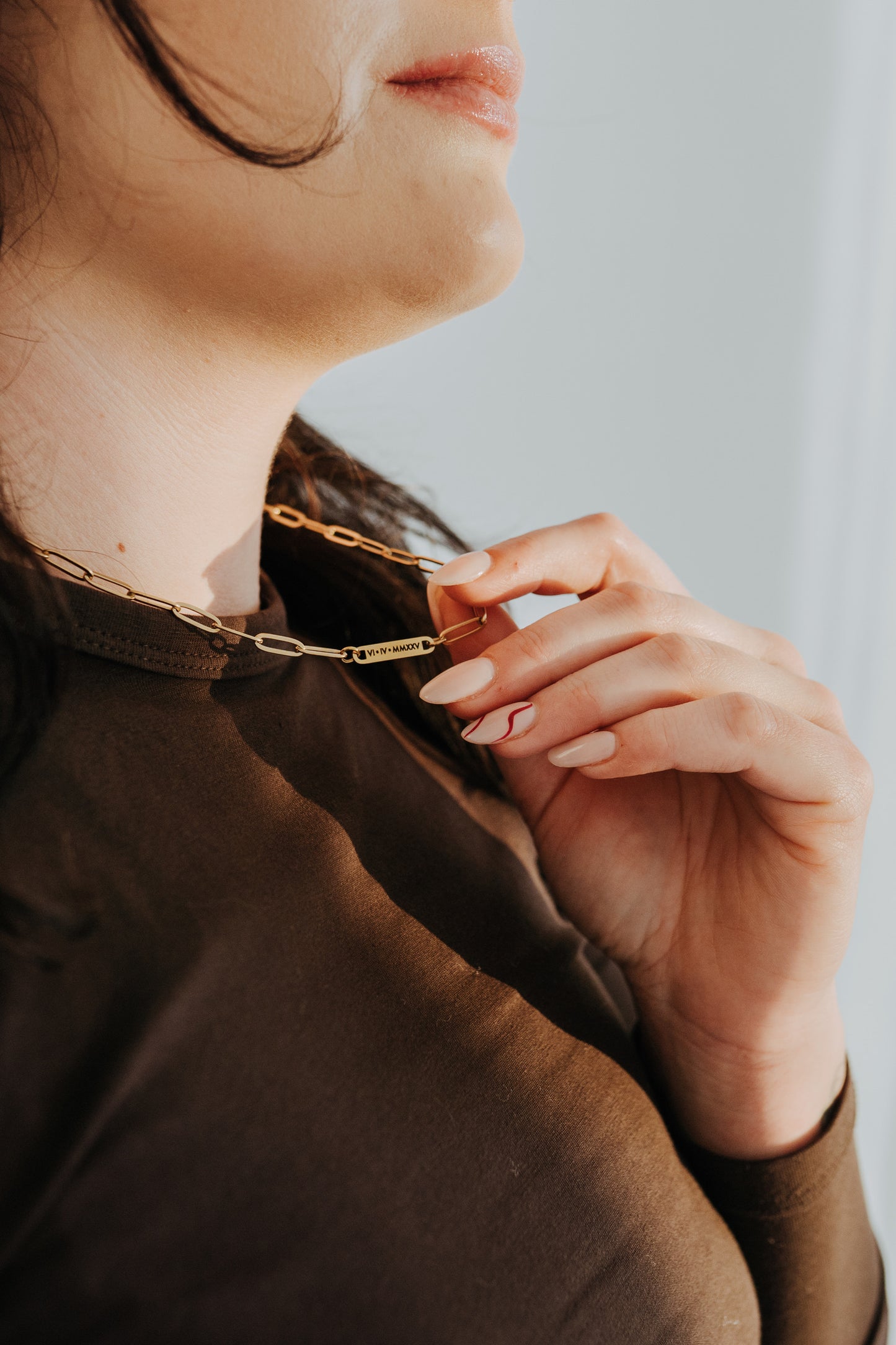 Engraved 1 Bar Necklace