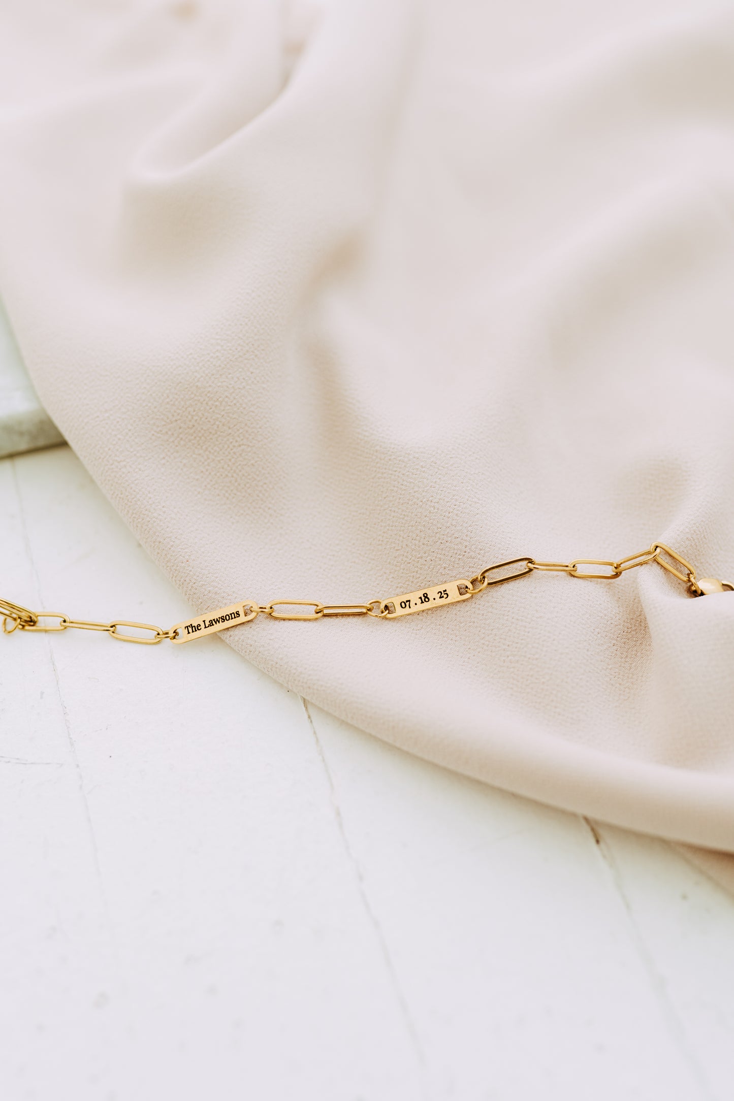 Engraved 2 Bar Bracelet - Paperclip