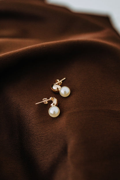 Juliette Pearl Earrings