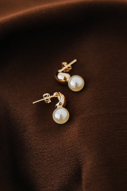 Juliette Pearl Earrings