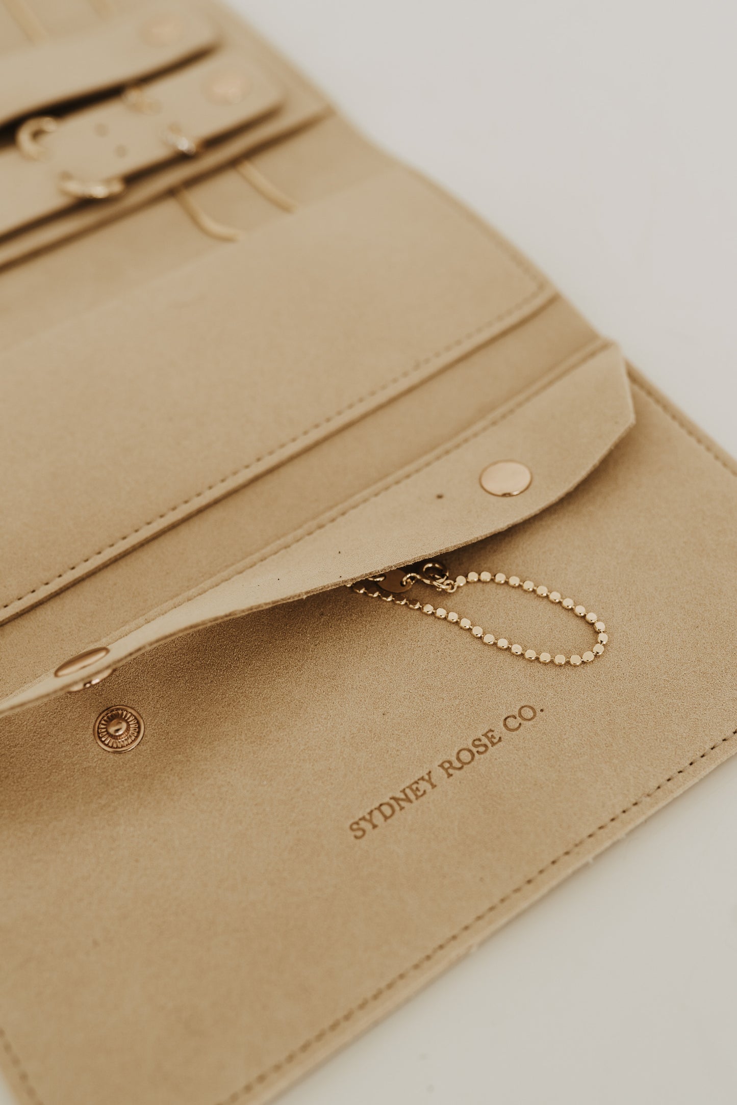 Traveler Jewelry Case