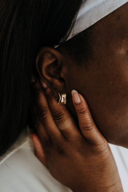 Rove Hoops – Gold Filled Chunky Mini Hoops