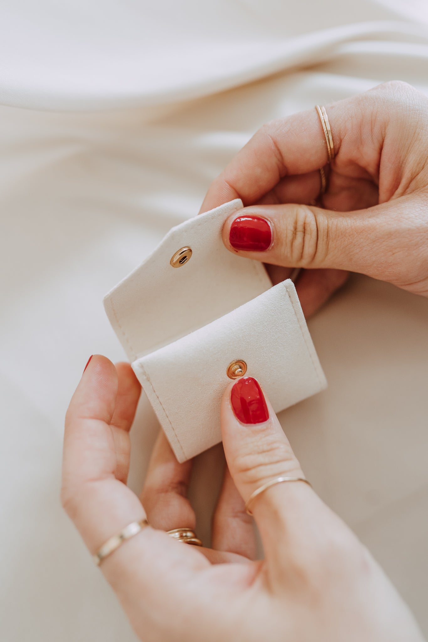 Mini Essentials Jewelry Case