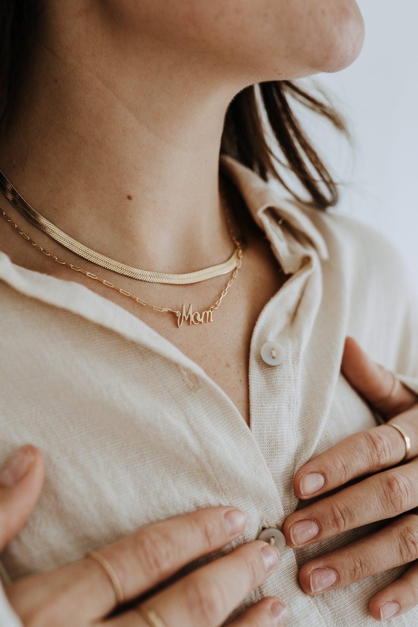 Everyday Mom necklace gift featuring a gold script pendant and adjustable paperclip chain.