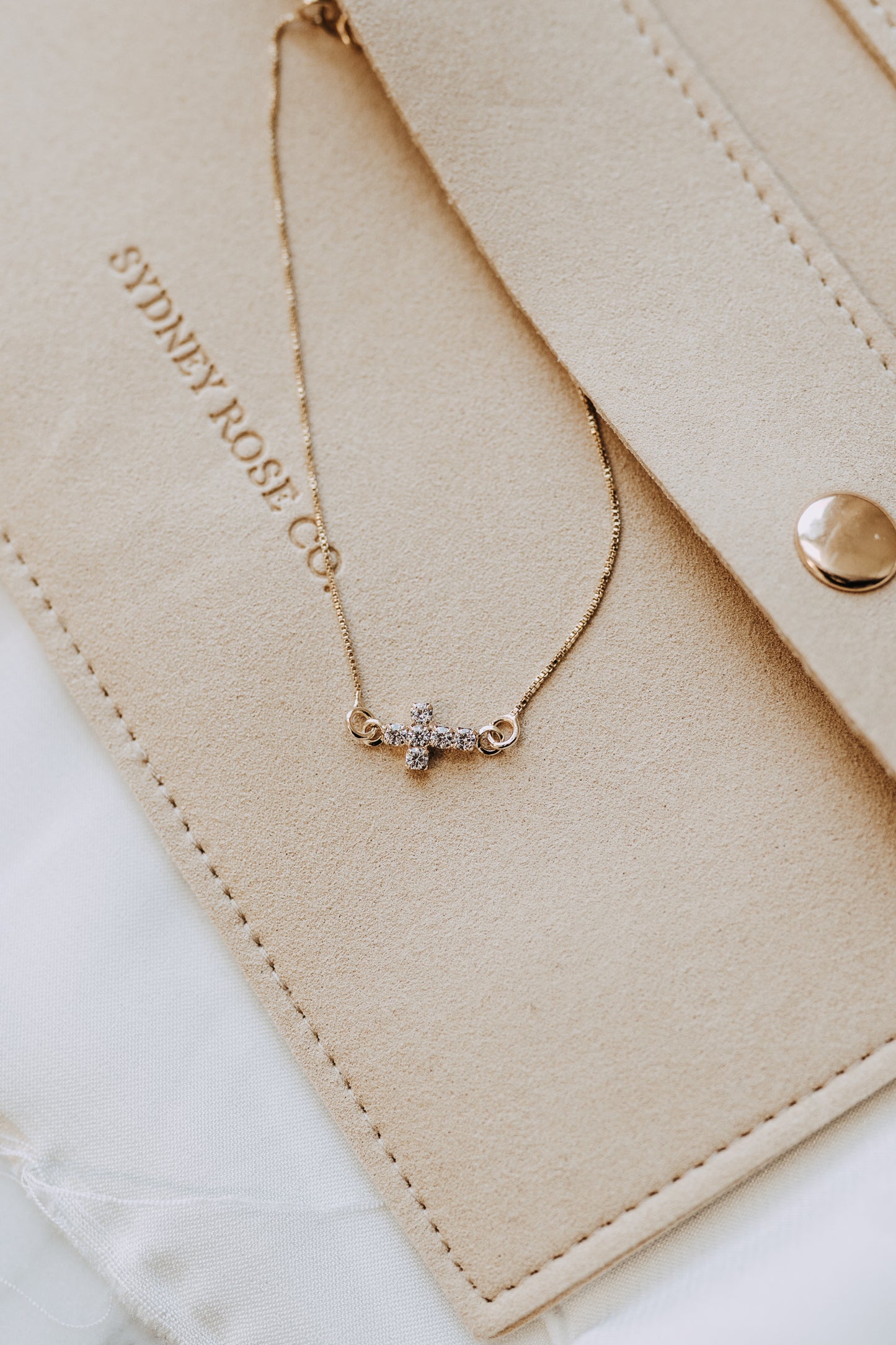 Dainty Cross Bracelet