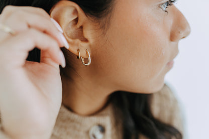 Pave Rectangle Hoops