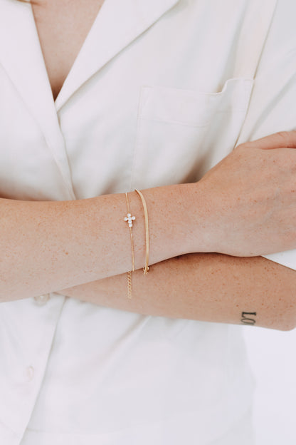 Dainty Cross Bracelet