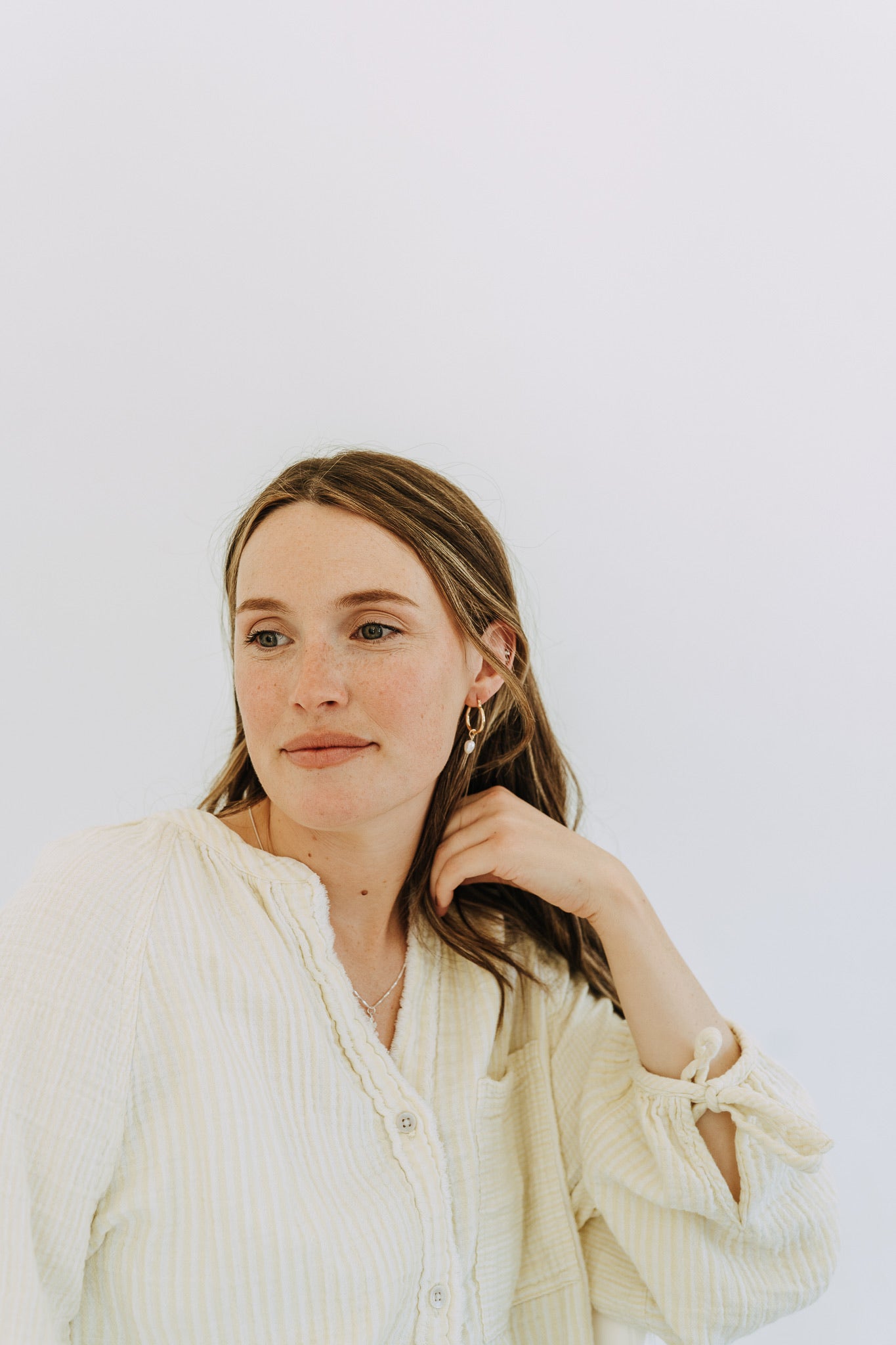 Everyday pearl drop earrings with timeless feminine look