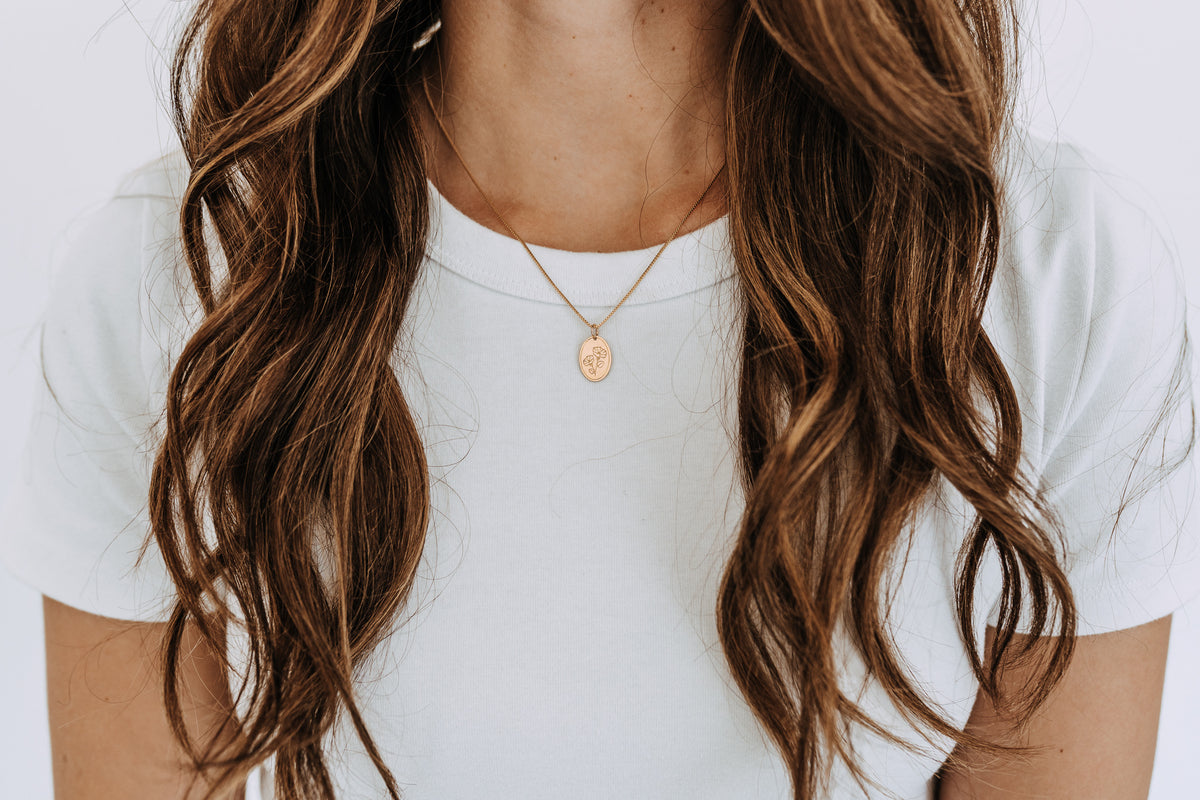 Petite Birth Flower Necklace | Personalized Birth Month Necklace