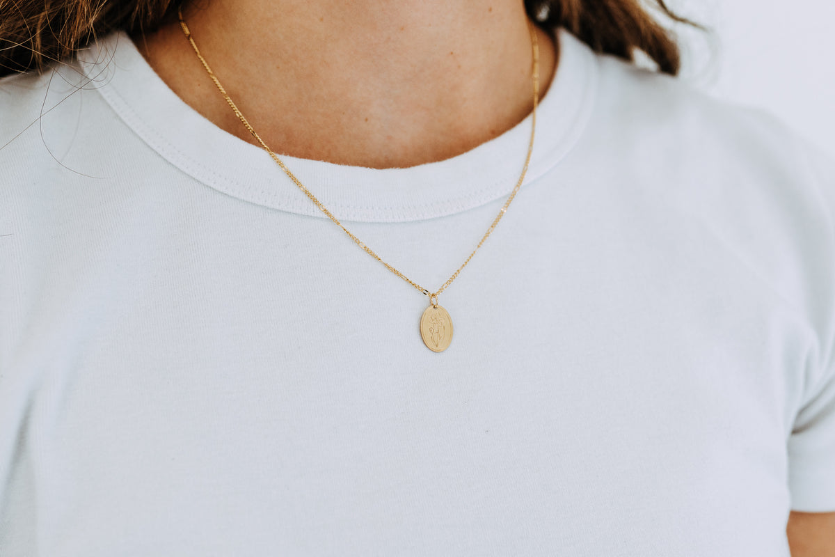 Petite Birth Flower Necklace | Personalized Birth Month Necklace