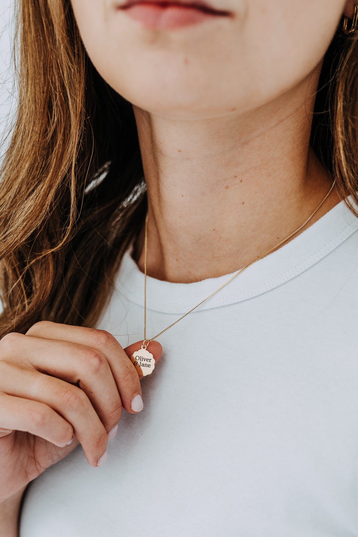 Personalized Scalloped Pendant Necklace – 14mm Gold Filled