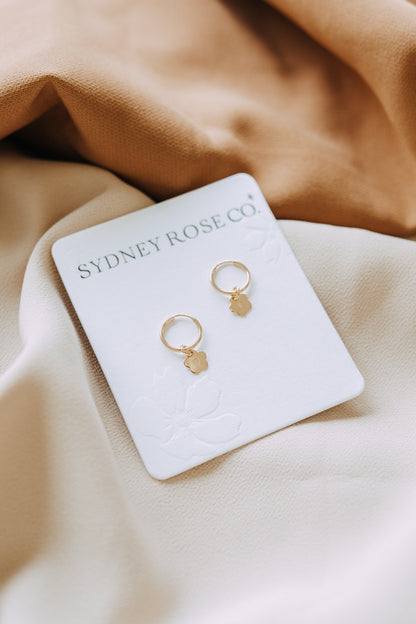 Daisy Hoop Earrings | Removable Daisy Charm Gold Hoops